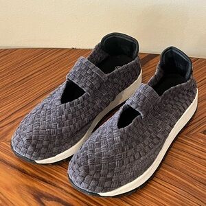 Like New Bernie Mev New York Slip on Gray Loafers Woven Waffle Pattern
